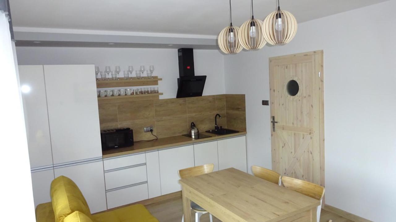 Apartamenty Gosciniec Re-Max Mrzeżyno Eksteriør billede