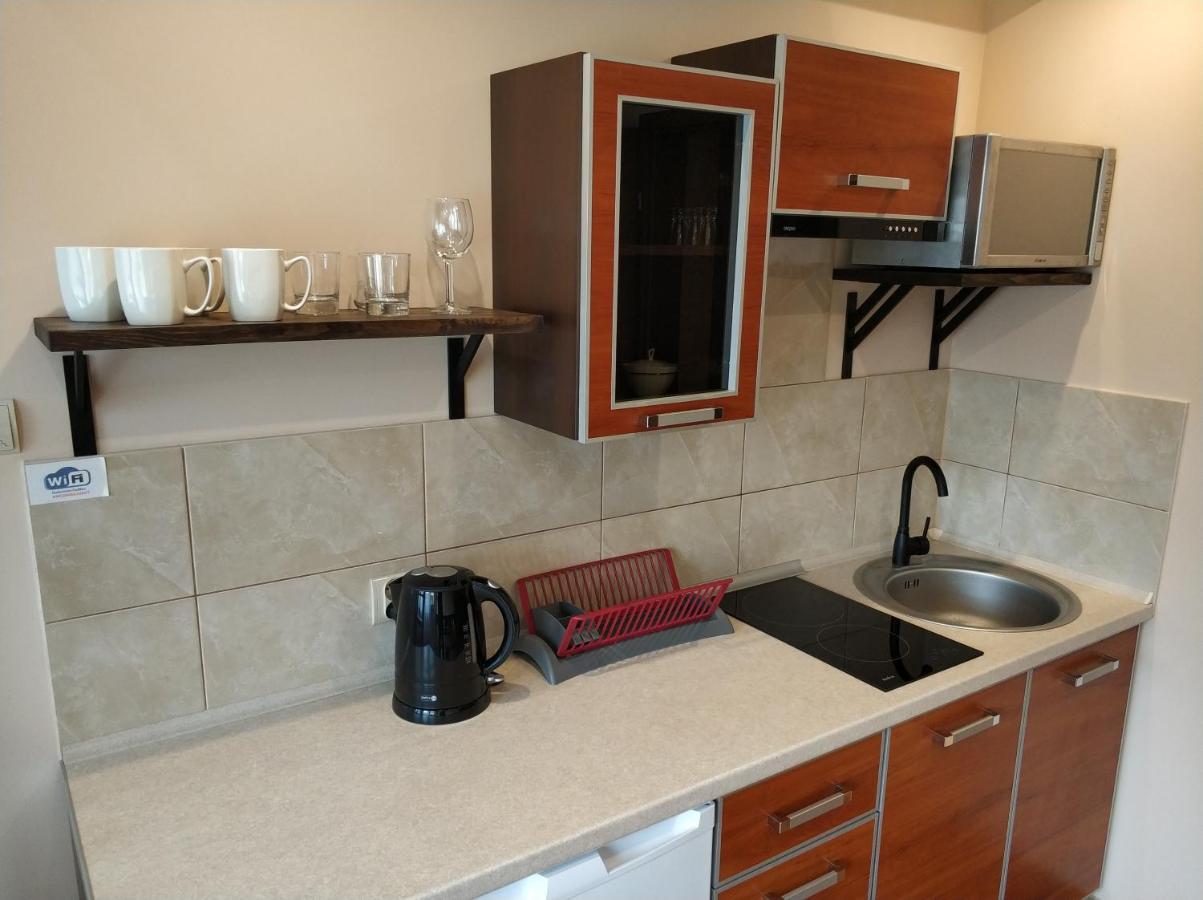Apartamenty Gosciniec Re-Max Mrzeżyno Eksteriør billede