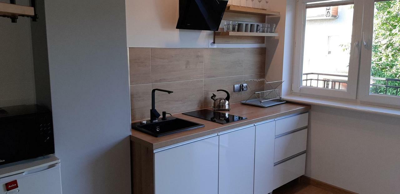 Apartamenty Gosciniec Re-Max Mrzeżyno Eksteriør billede