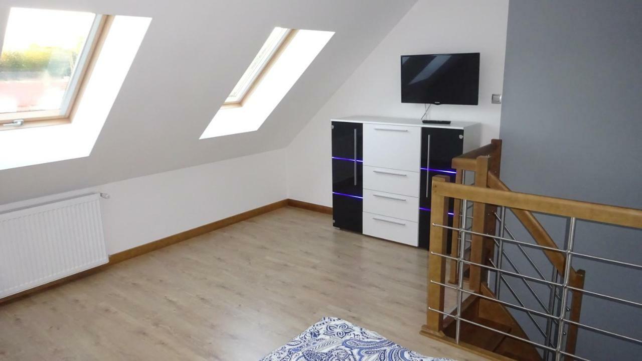 Apartamenty Gosciniec Re-Max Mrzeżyno Eksteriør billede