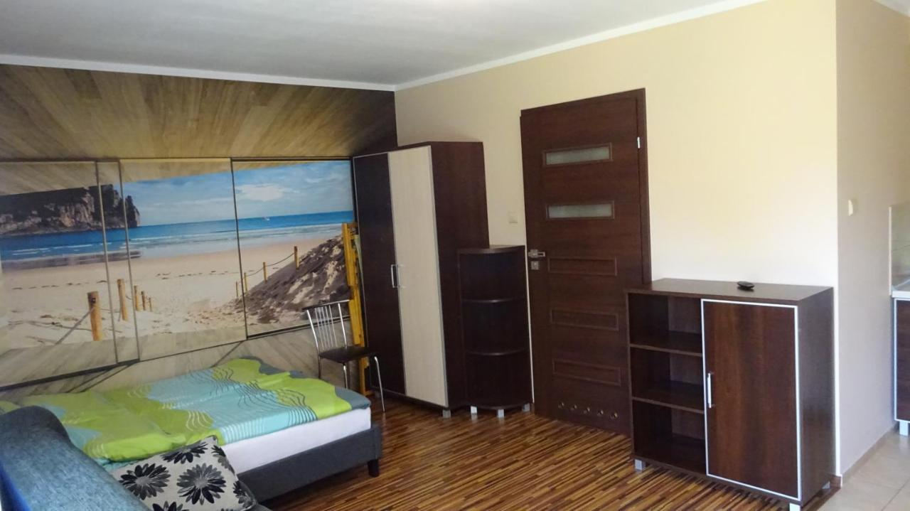 Apartamenty Gosciniec Re-Max Mrzeżyno Eksteriør billede